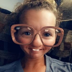 Meet your Posher, Nichole